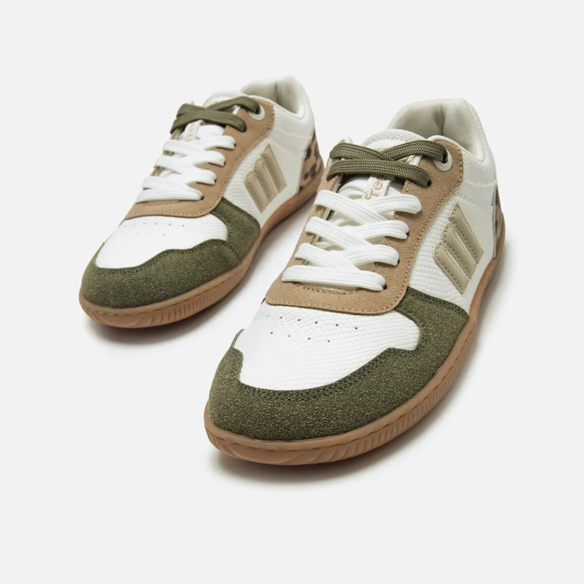 Mustang Free Aria Kaki Blanco